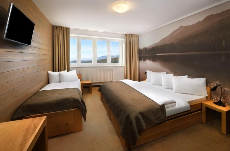  Dvojlôžková izba s výhľadom a prístelkou