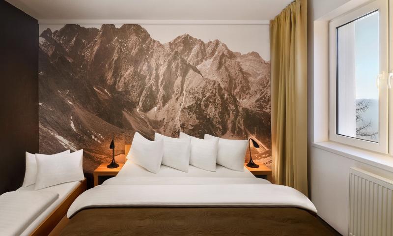  Dvojlôžková izba s výhľadom a prístelkou