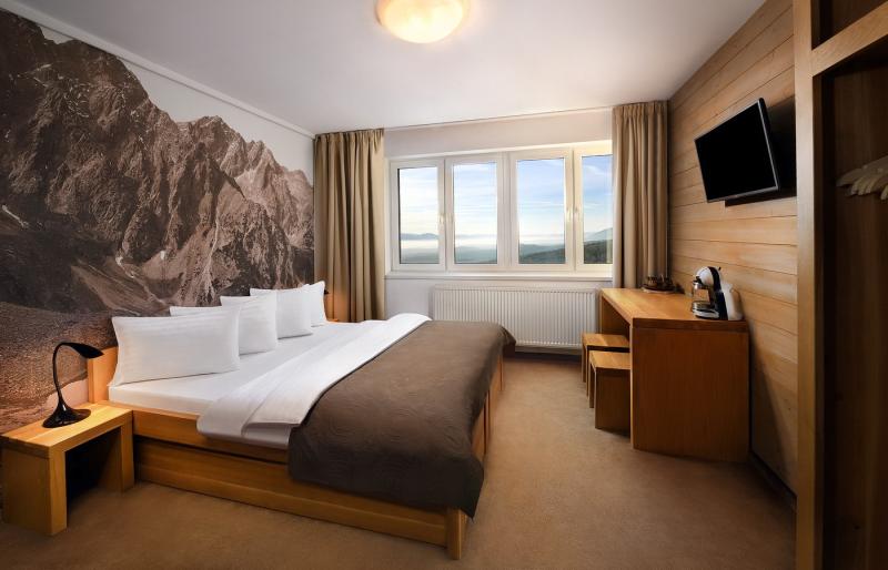 Dvojlôžková izba s výhľadom a dvomi prístelkami