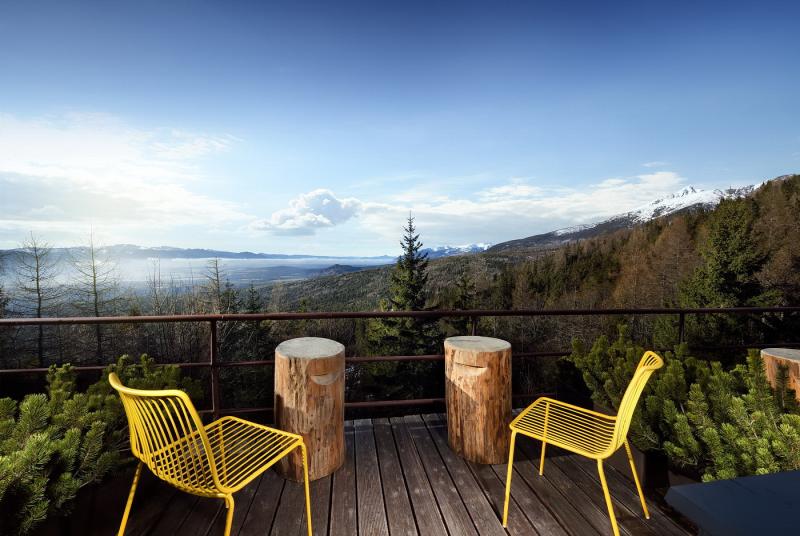 Dvojlôžková izba s balkónom a výhľadom